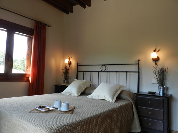 Apartamentos Rurales El Tossalet