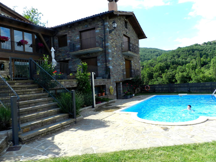 Apartamentos Rurales El Tossalet