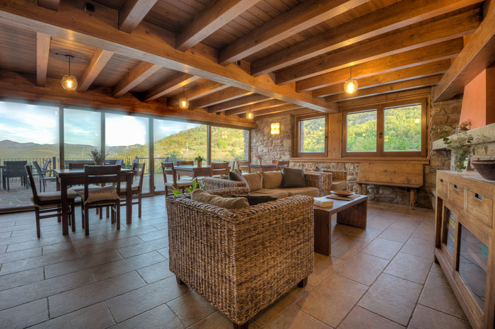 Apartamentos Rurales El Tossalet